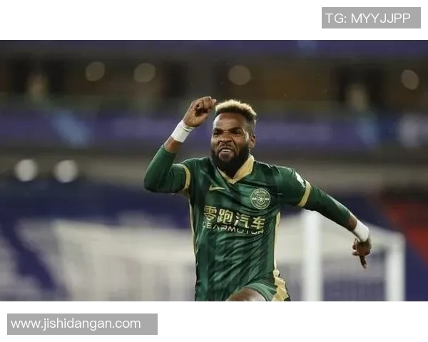 足球明星因汽车事故不幸身亡引发社会广泛关注与哀悼 足球明星因汽车事故不幸身亡引发社会广泛关注与哀悼