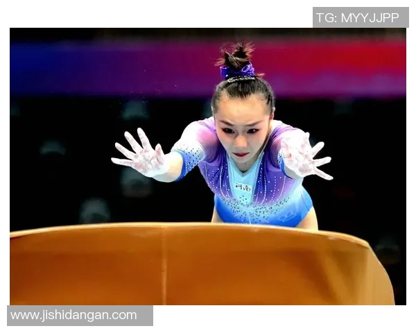 足球明星滑行精彩瞬间视频素材尽在这里尽情欣赏与分享