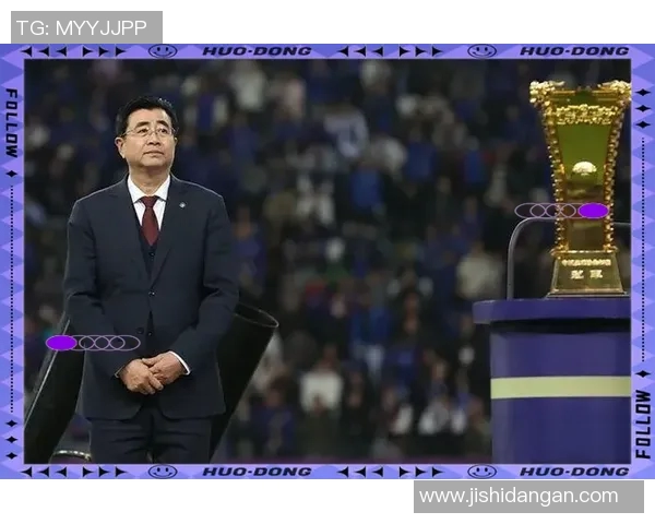 中日足球明星专访:探讨他们的职业生涯与未来展望 中日足球明星专访:探讨他们的职业生涯与未来展望