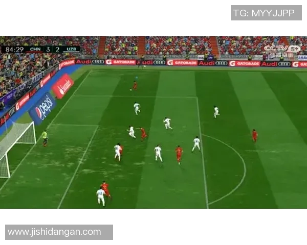 足球明星的魅力瞬间与字母艺术的完美结合展现独特风采与激情 足球明星的魅力瞬间与字母艺术的完美结合展现独特风采与激情