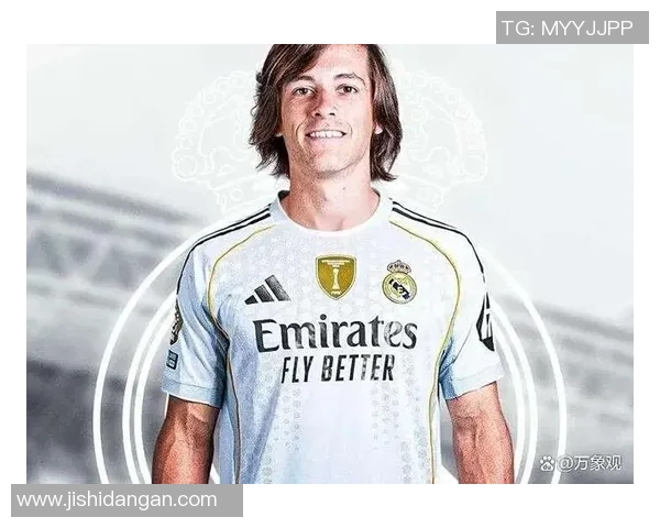 约克足球明星在全球足球运动员中的排名分析与探讨 约克足球明星在全球足球运动员中的排名分析与探讨